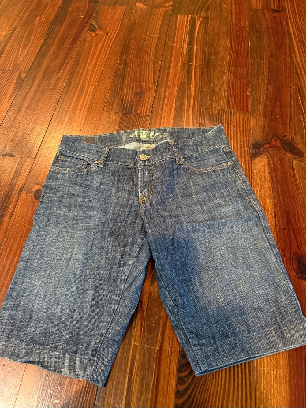 !it jeans Women's Dark Blue Denim Bermuda Shorts